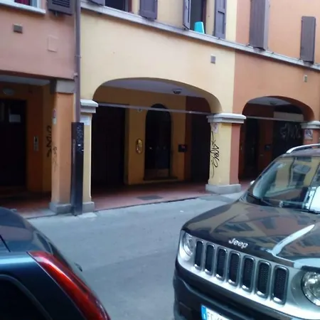 Apartament House San Carlo Centro Bolonia