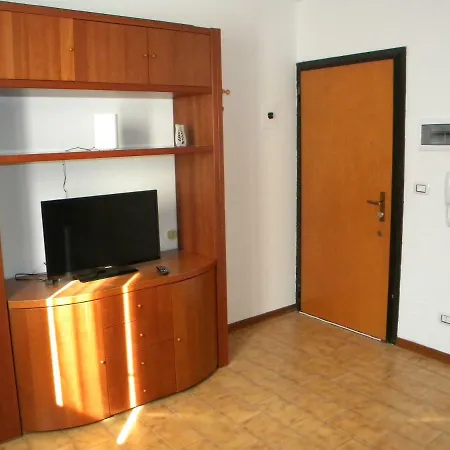 Apartament House San Carlo Centro Bolonia