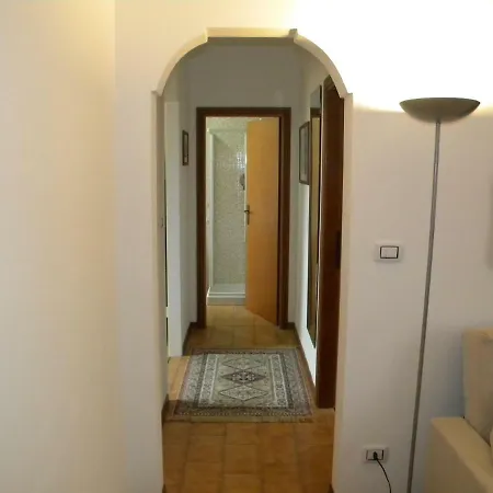 House San Carlo Centro Apartament